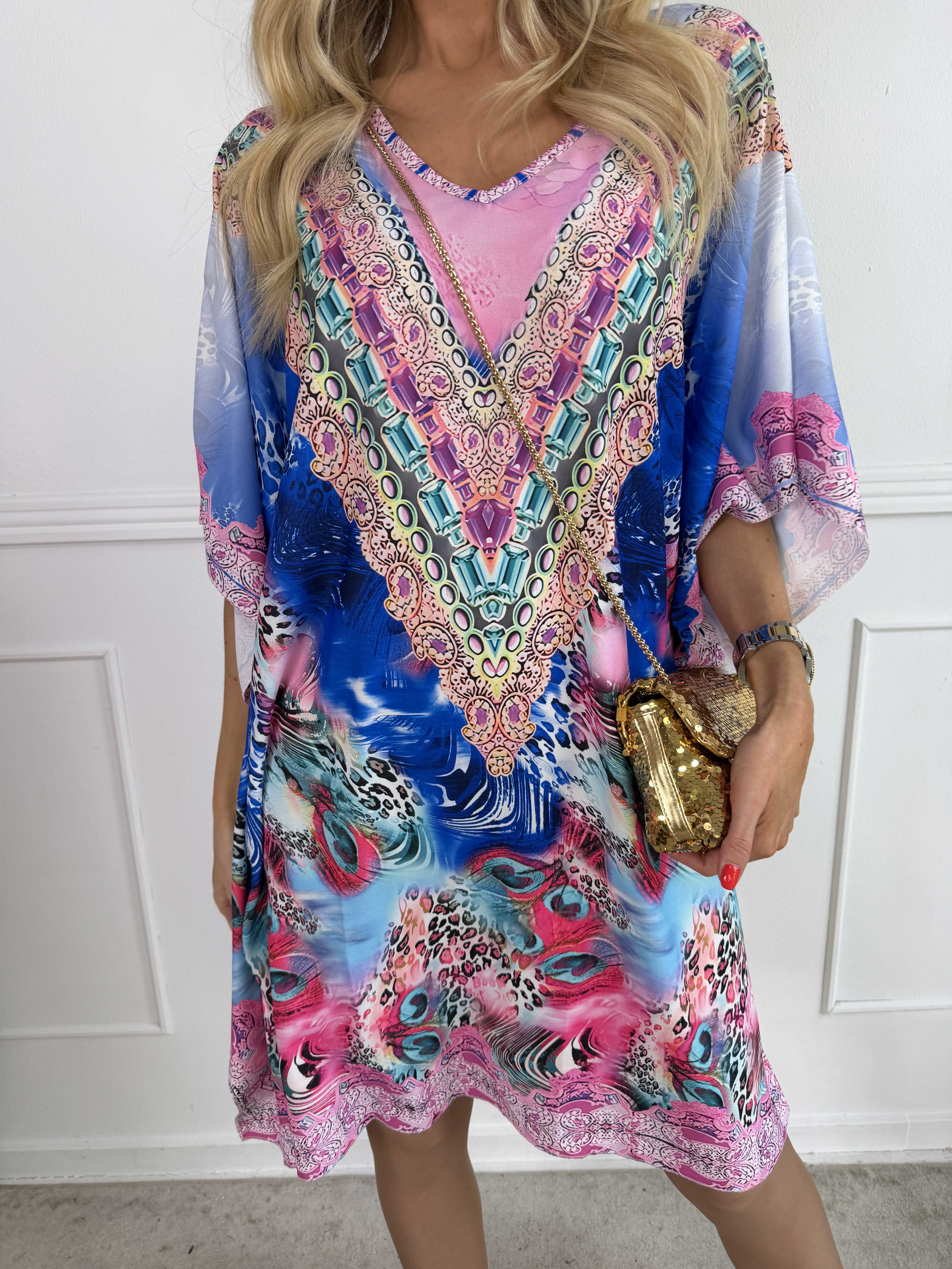 Faye - Tunikakjole i viskose i flerfarvet mønster